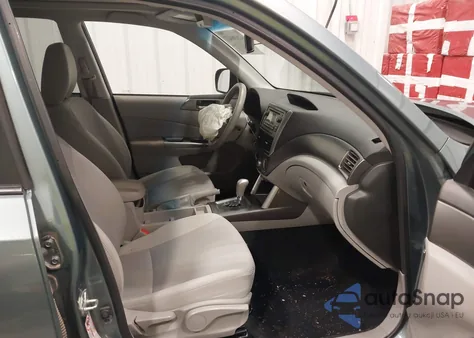 2012 Subaru Forester 2.5X Premium из США, поврежденный, VIN JF2SHBDC0CH429549